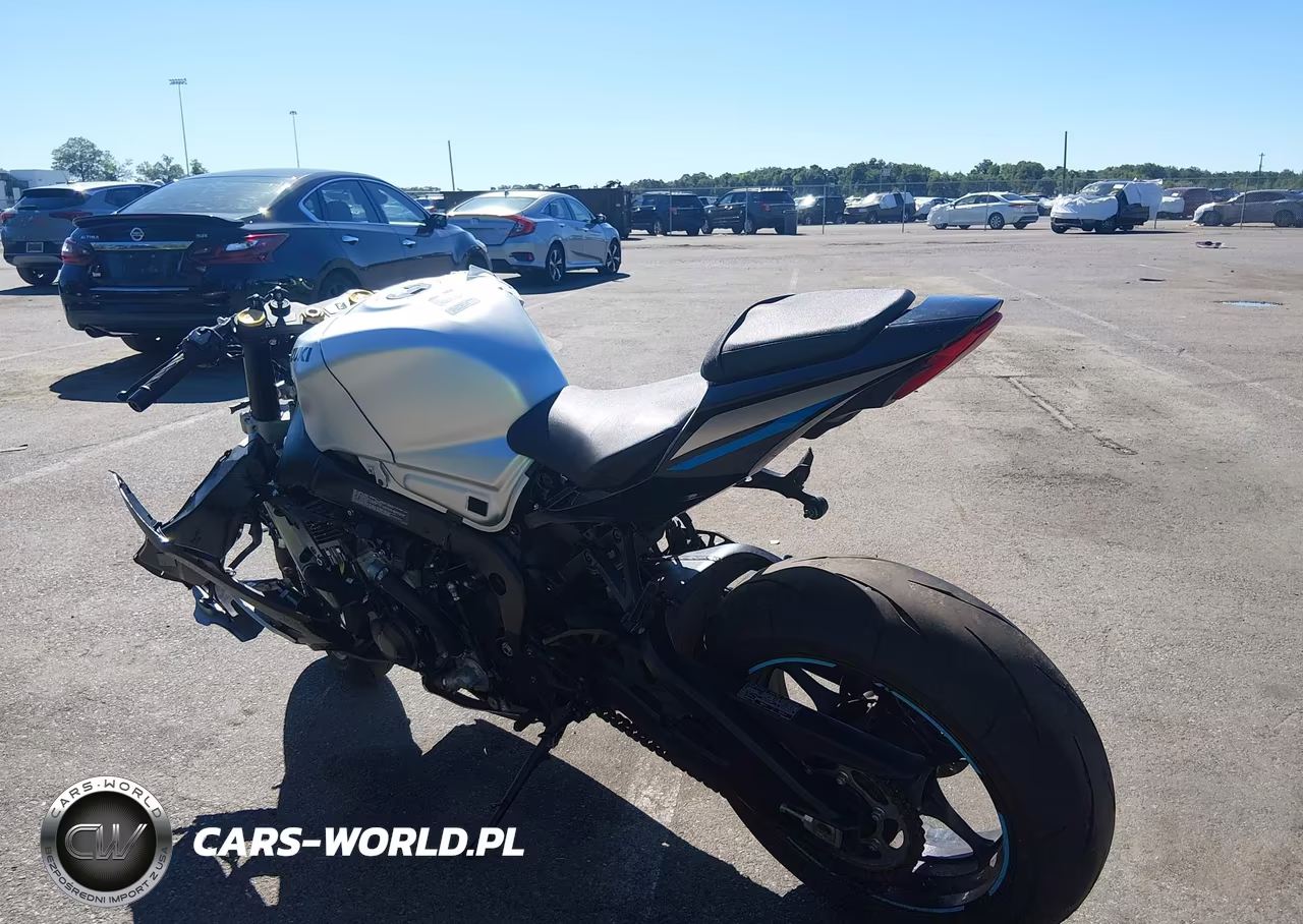 2025 Suzuki Gsx-R1000 VIN:JS1DM11B9S7100131 - 3