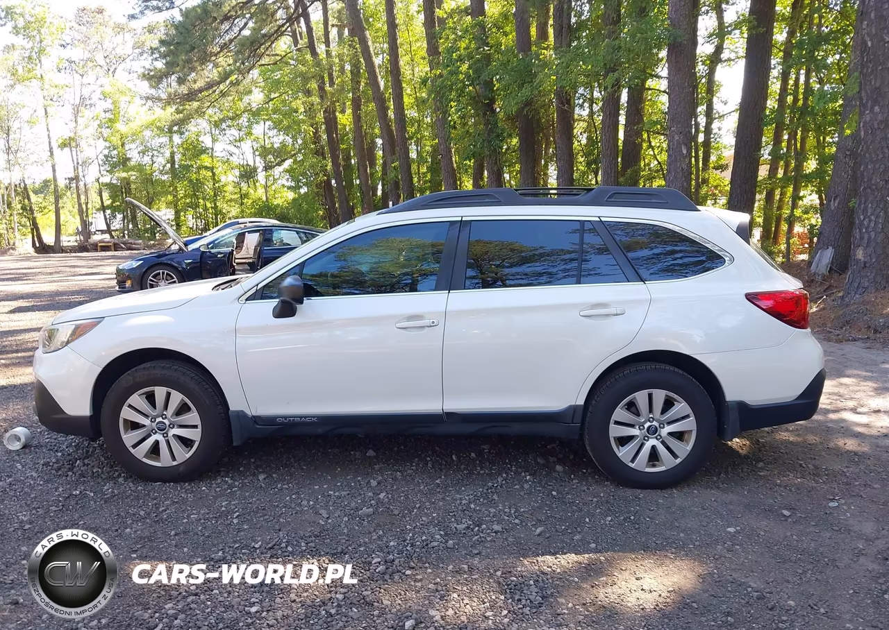 2019 Subaru Outback 2.5I VIN:4S4BSABC6K3238030 - 14