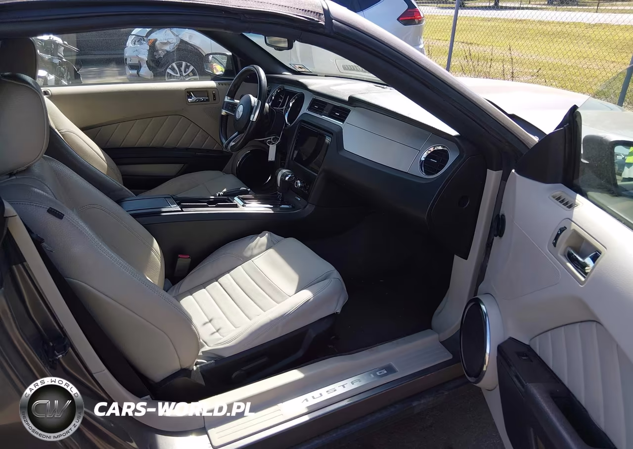2011 Ford Mustang V6 Premium VIN:1ZVBP8EM0B5159456 - 5