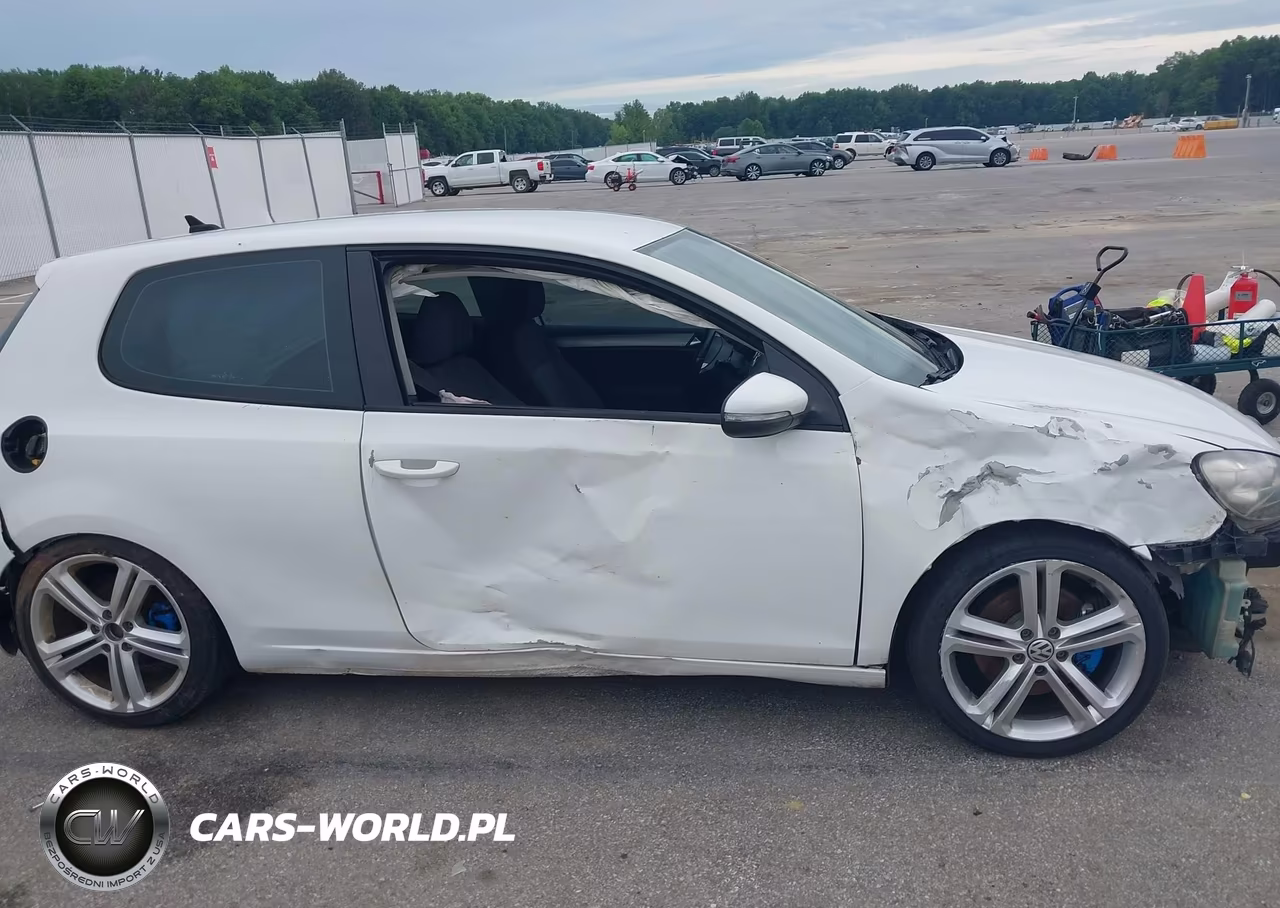 2012 Volkswagen Golf Tdi 2-Door VIN:WVWBM7AJXCW147117 - 14