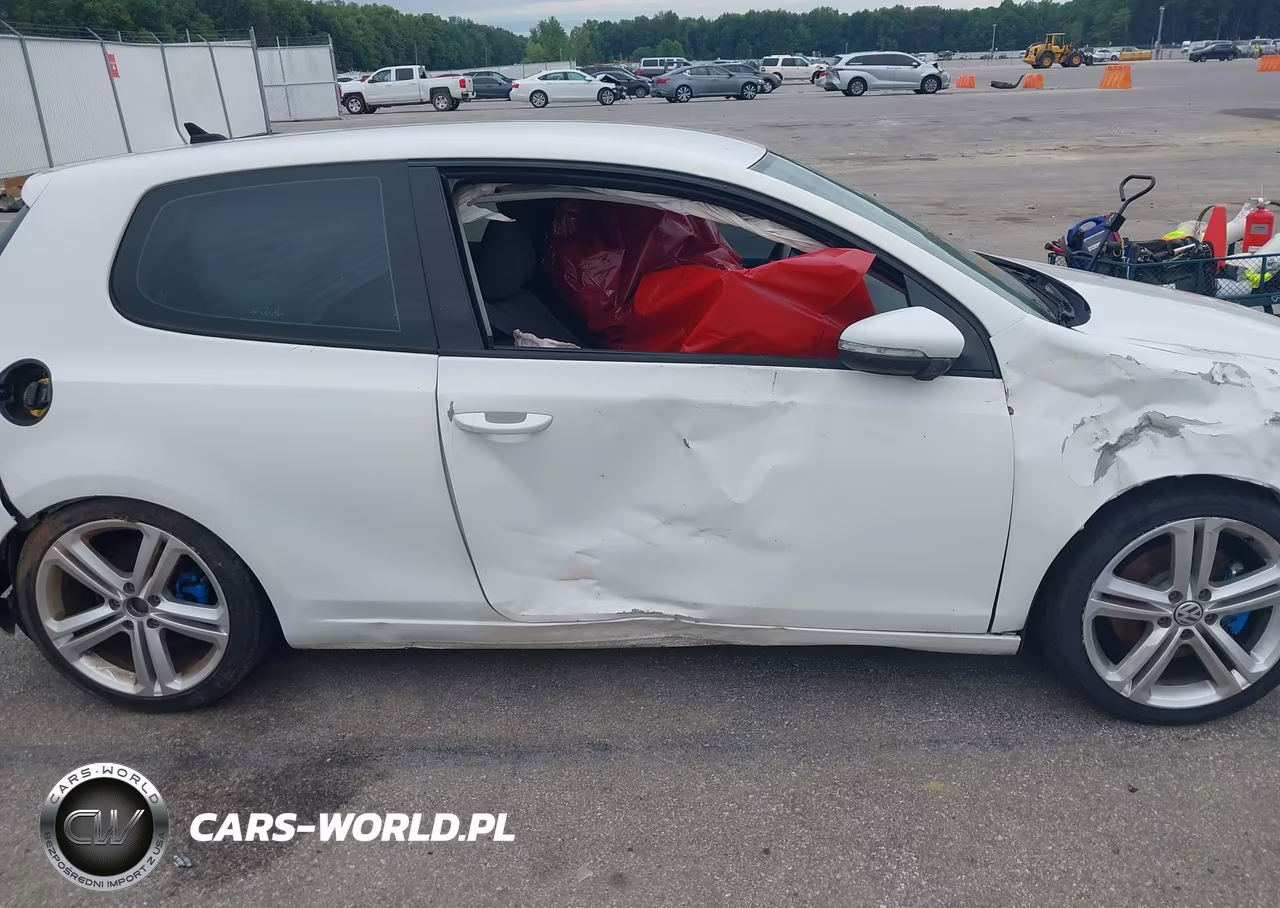 2012 Volkswagen Golf Tdi 2-Door VIN:WVWBM7AJXCW147117 - 18