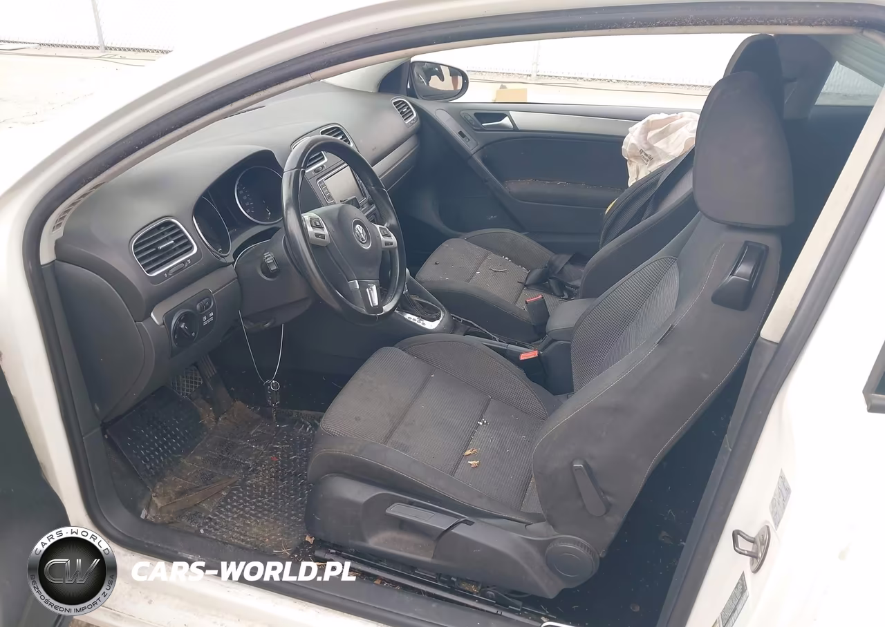 2012 Volkswagen Golf Tdi 2-Door VIN:WVWBM7AJXCW147117 - 5