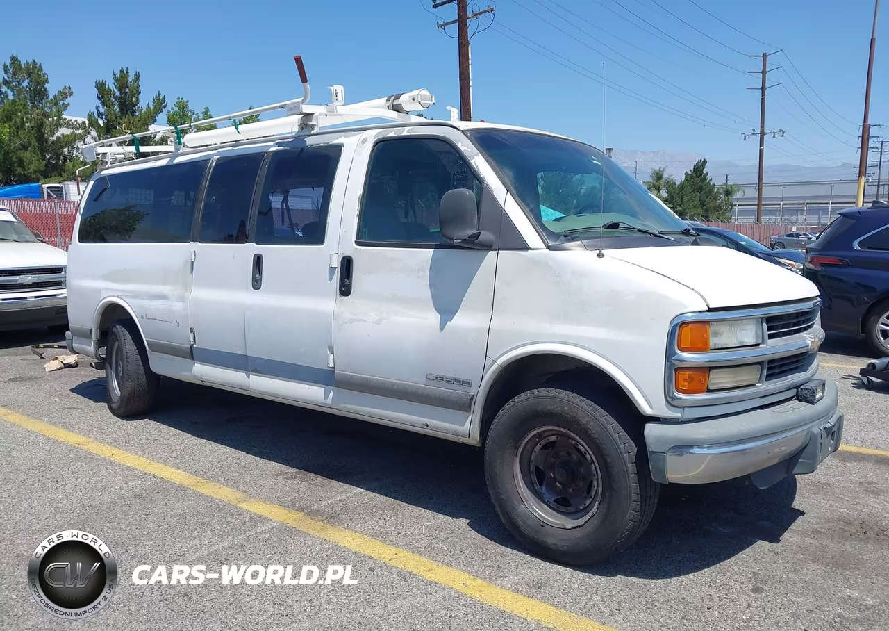 2001 Chevrolet Express