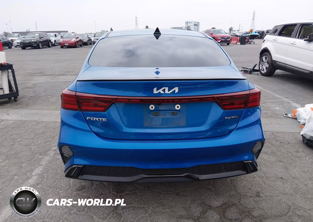 2023 Kia Forte Gt-Line VIN:3KPF54AD6PE531600 - 16
