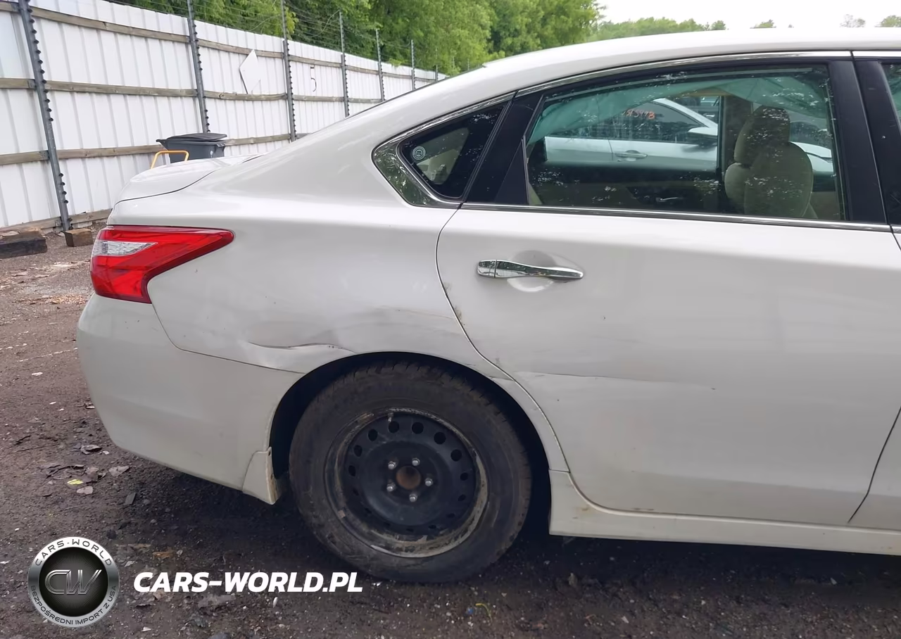 2016 Nissan Altima 2.5 S VIN:1N4AL3AP4GC162771 - 20
