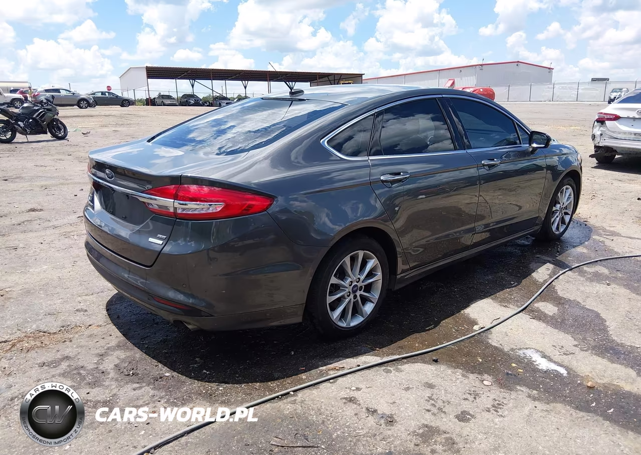 2017 Ford Fusion Se VIN:3FA6P0HD6HR272597 - 4