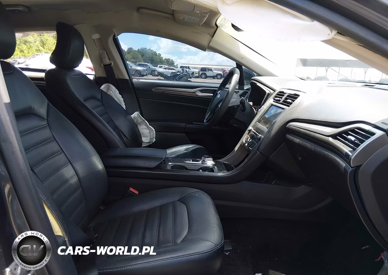2017 Ford Fusion Se VIN:3FA6P0HD6HR272597 - 5