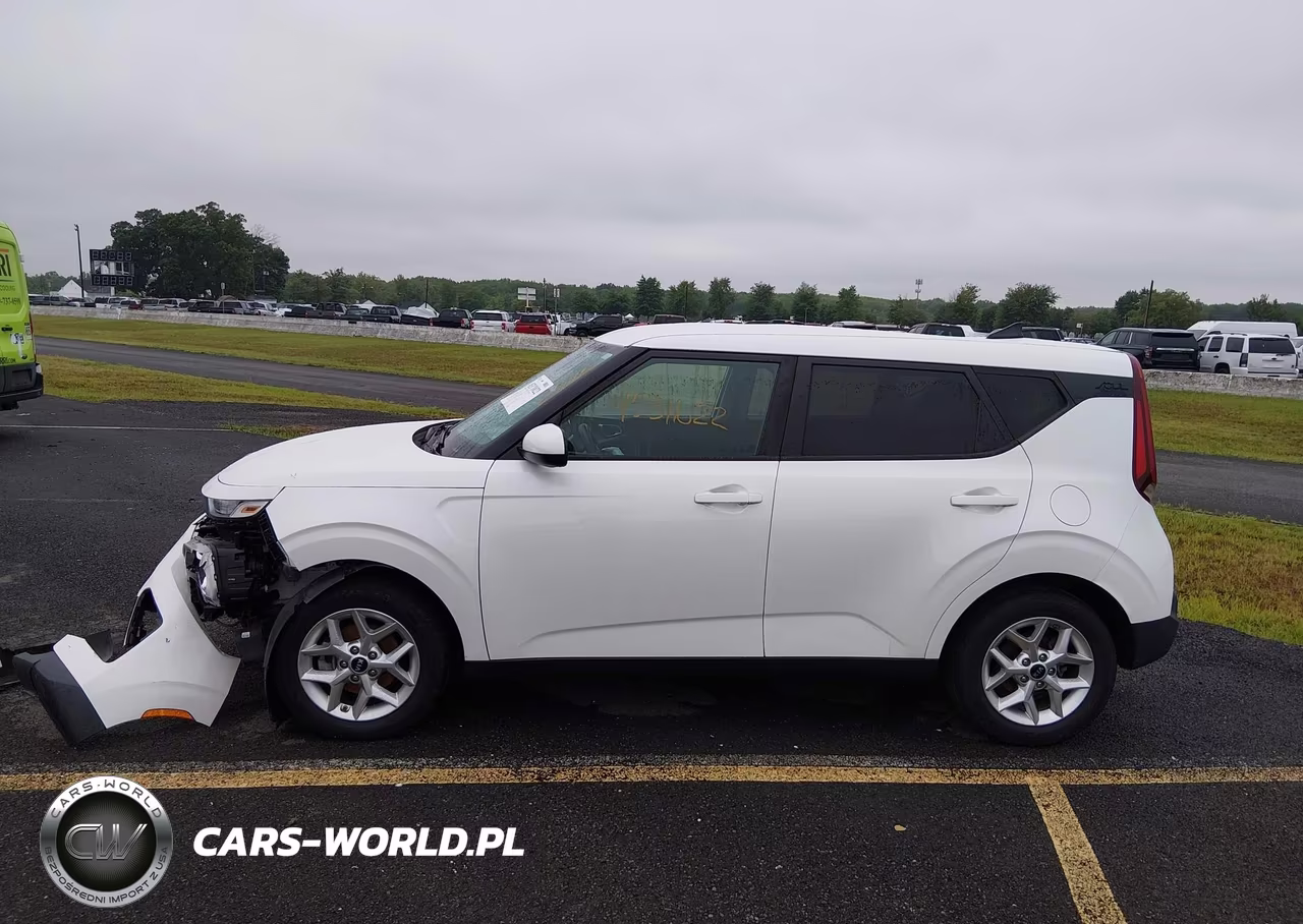 2020 Kia Soul S VIN:KNDJ23AUXL7719883 - 14