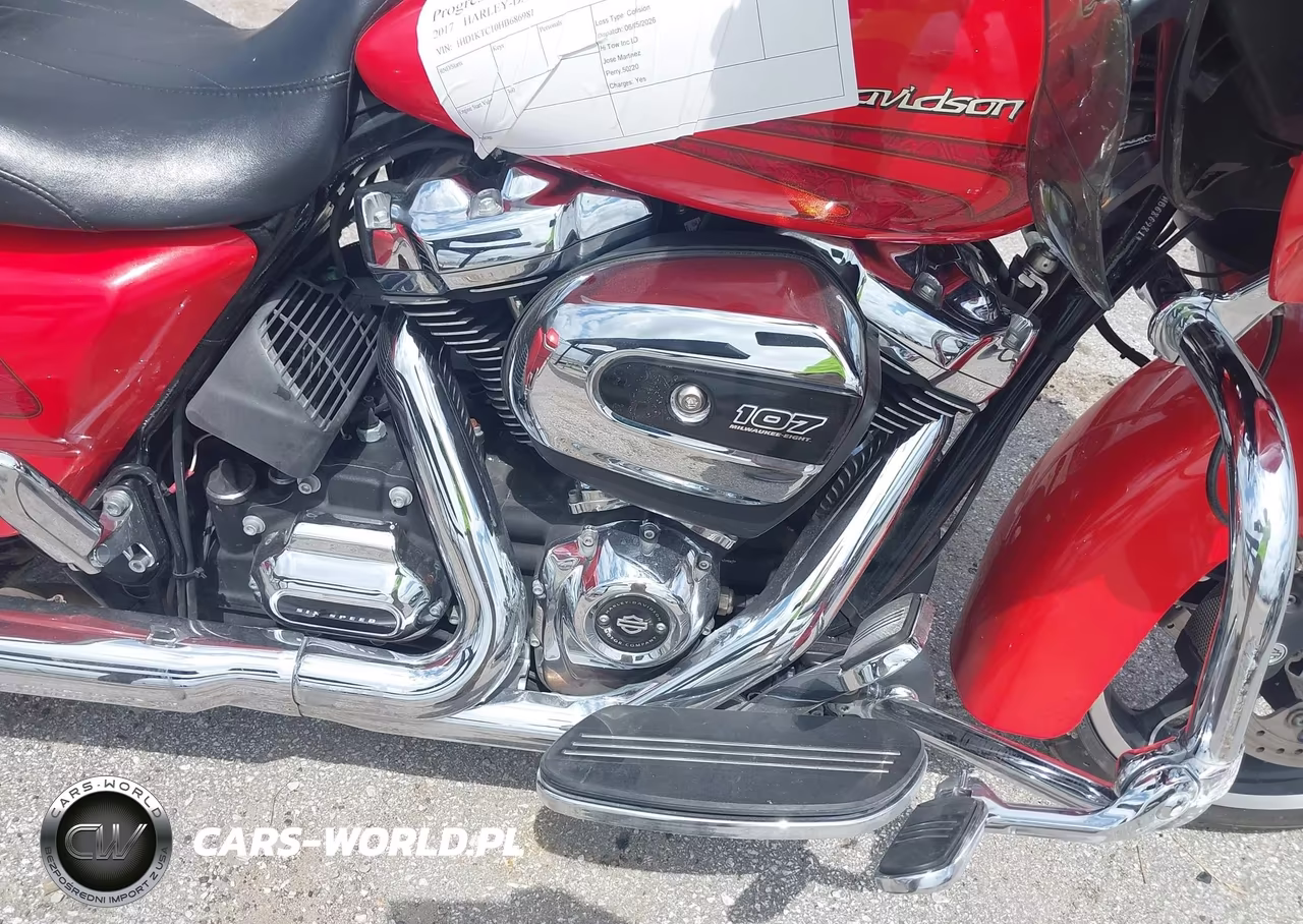 2017 Harley-Davidson Fltrxs Road Glide Special VIN:1HD1KTC10HB686981 - 8