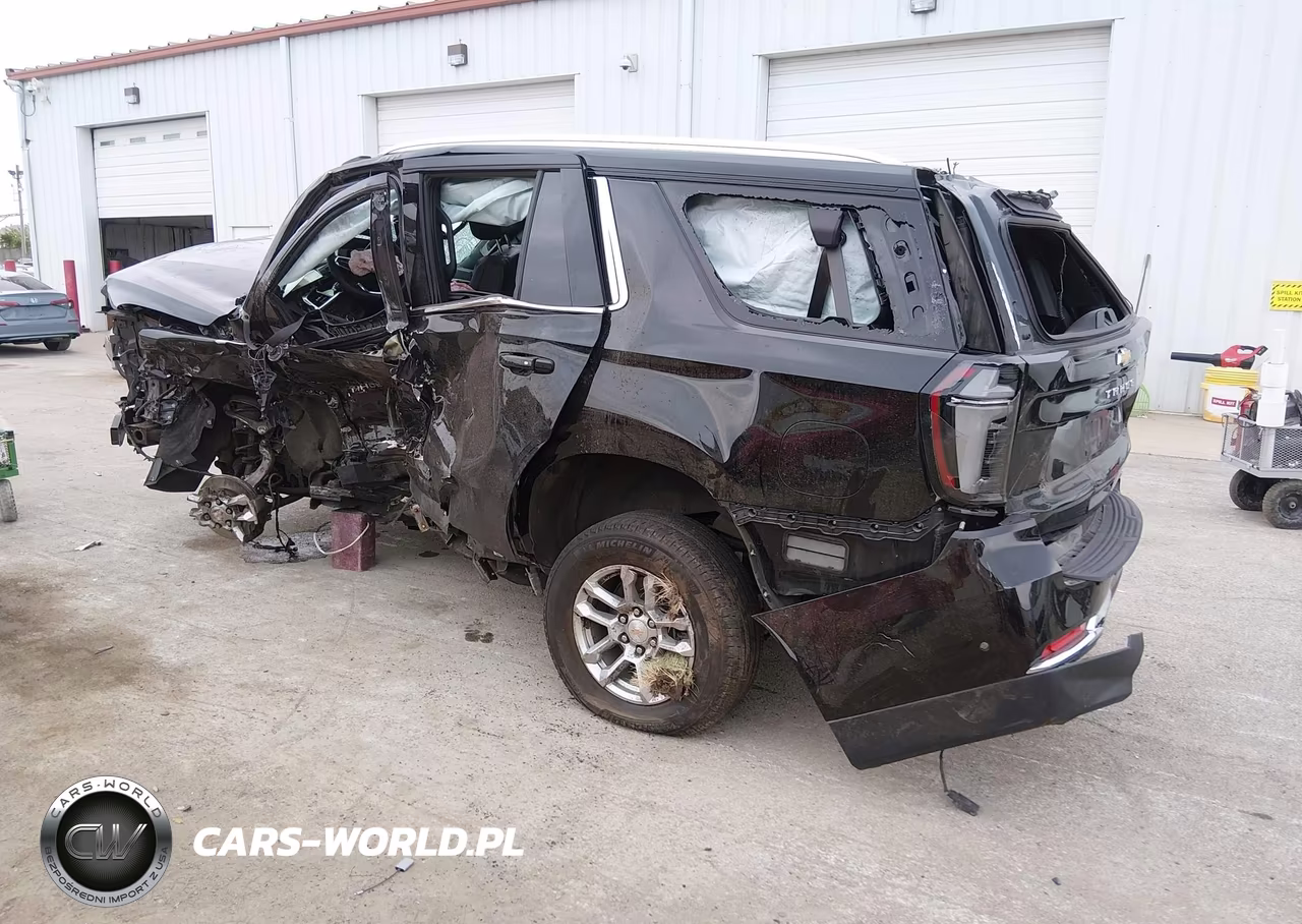2025 Chevrolet Tahoe 4Wd Lt VIN:1GNS6NRD0SR111888 - 3
