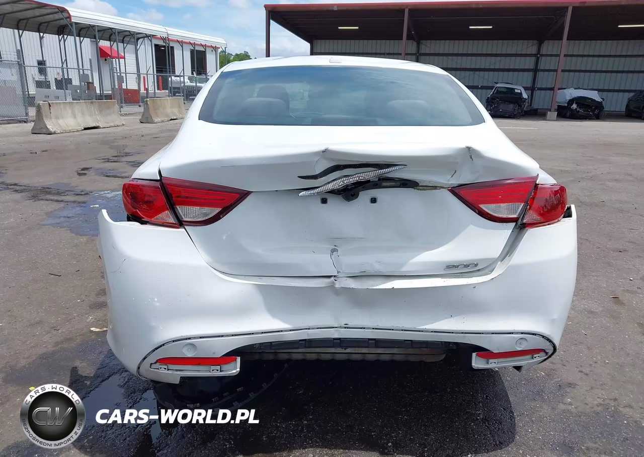 2015 Chrysler 200 Limited VIN:1C3CCCAB4FN649080 - 6