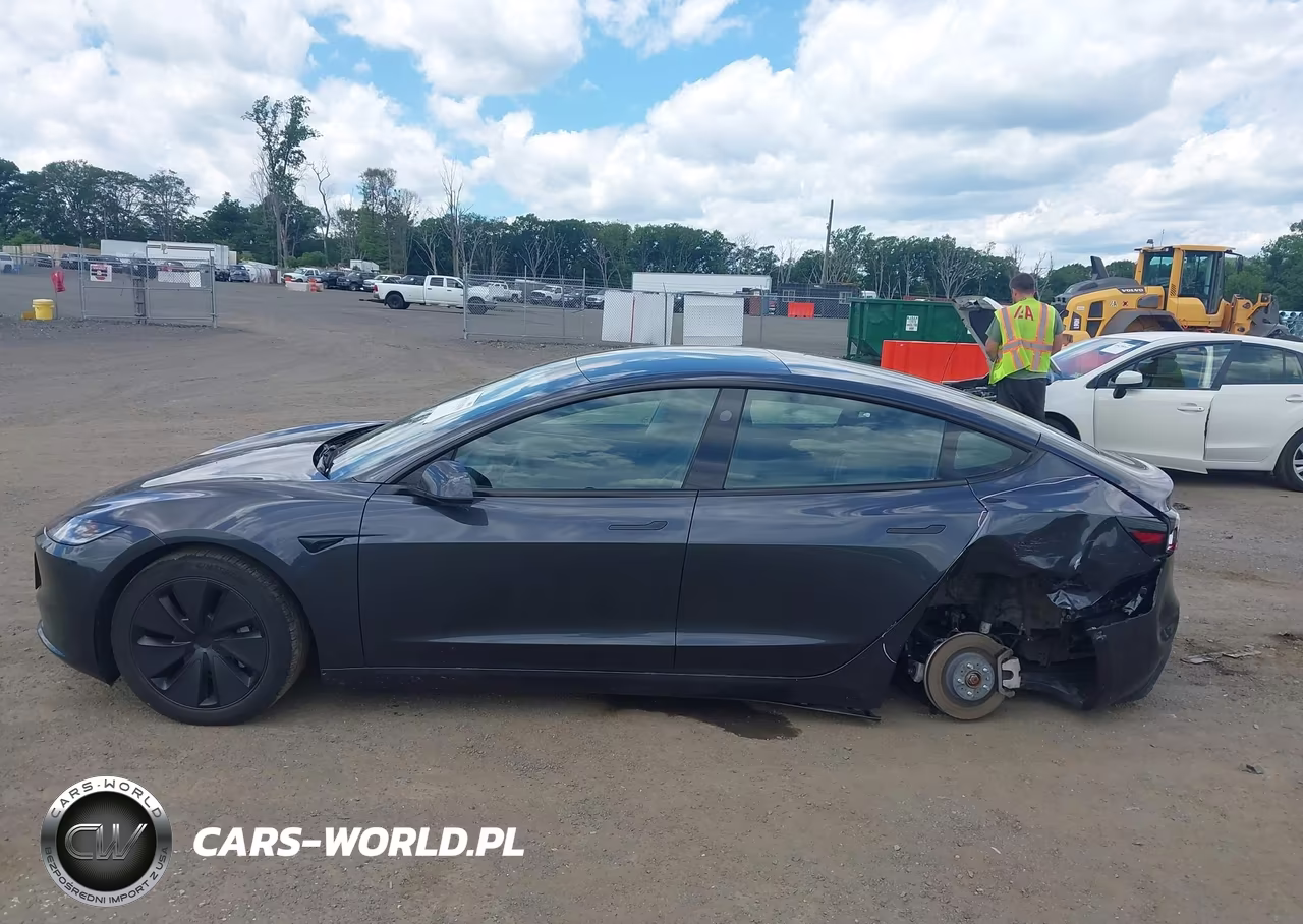 2024 Tesla Model 3 VIN:5YJ3E1EA6RF785838 - 14