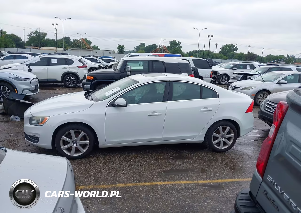 2016 Volvo S60 T5 Drive-E Premier VIN:YV126MFK0G1399823 - 13