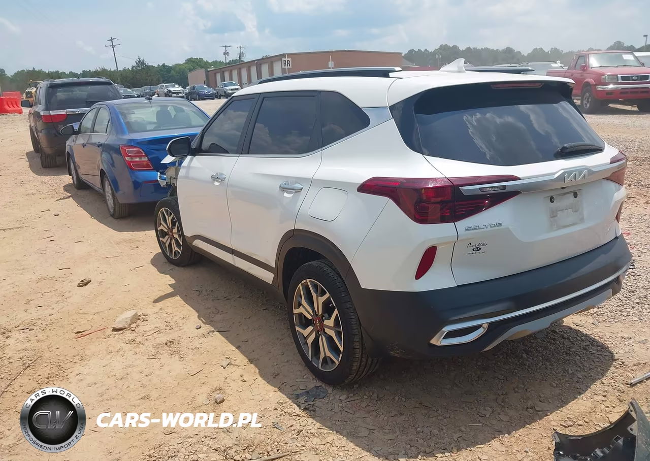 2023 Kia Seltos Sx Turbo VIN:KNDETCA21P7453317 - 3