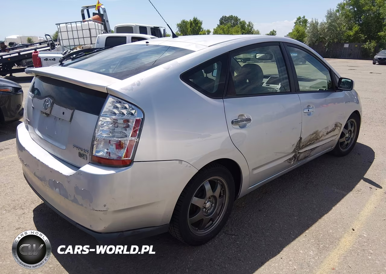 2007 Toyota Prius Touring VIN:JTDKB20U177560659 - 4