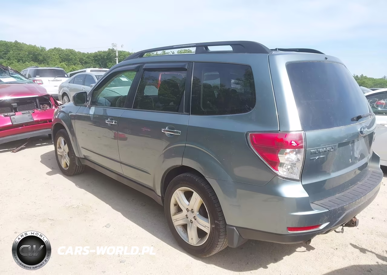 2010 Subaru Forester 2.5X Premium VIN:JF2SH6CC5AH732980 - 3