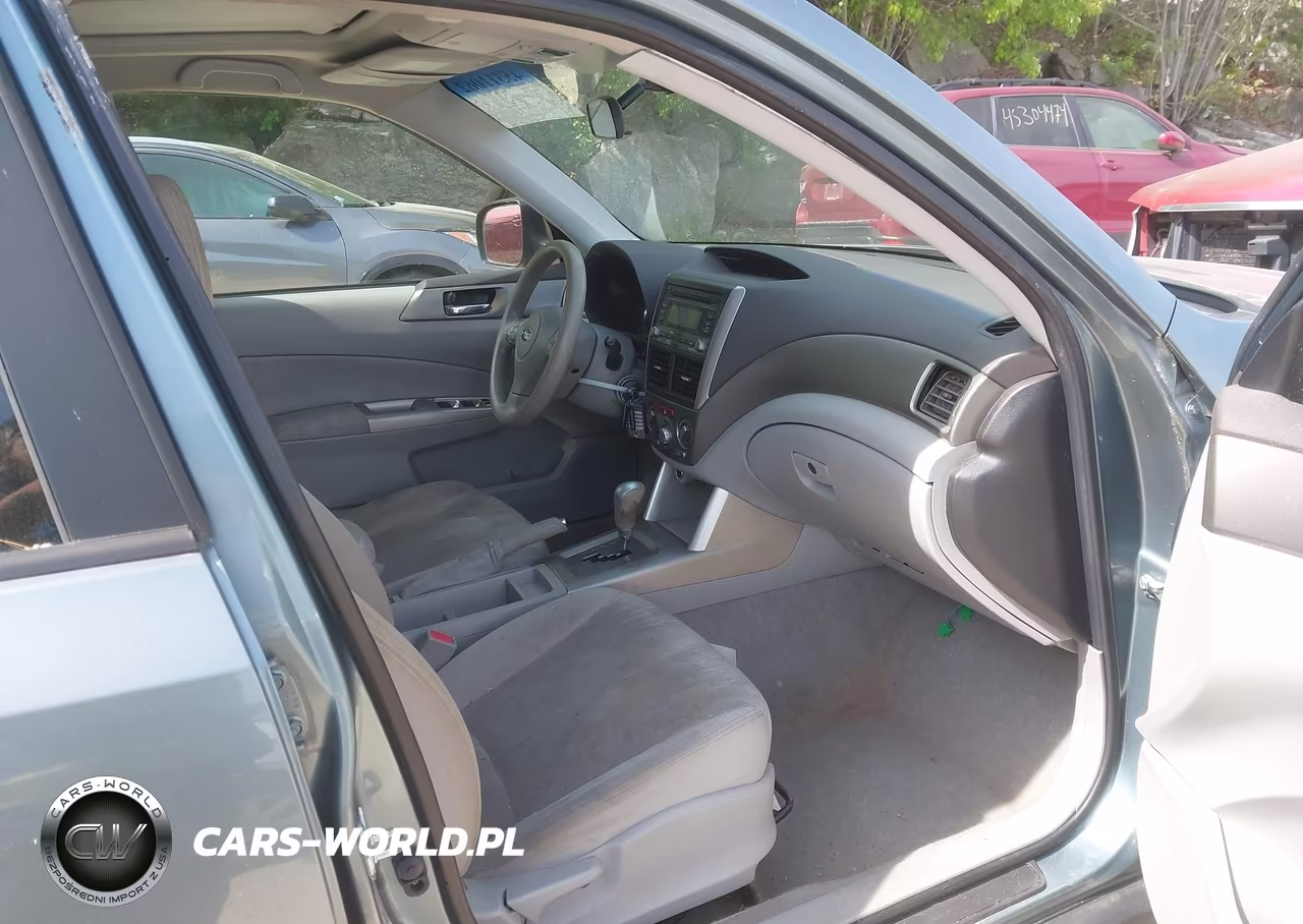 2010 Subaru Forester 2.5X Premium VIN:JF2SH6CC5AH732980 - 5