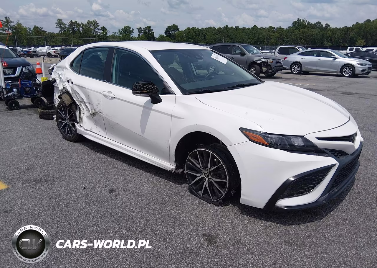 2022 Toyota Camry Se – zdjęcie 1 z 16