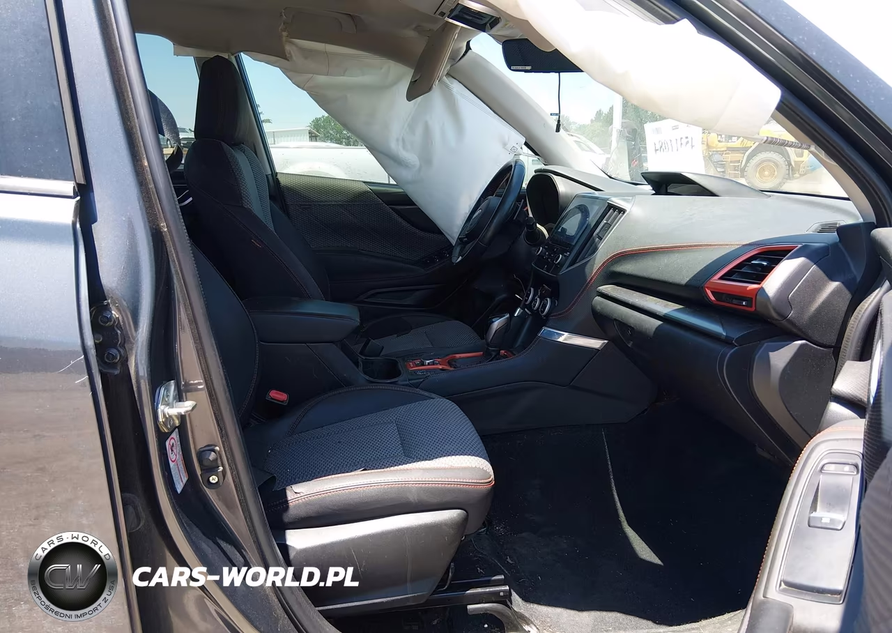 2020 Subaru Forester Sport VIN:JF2SKARC3LH510016 - 5