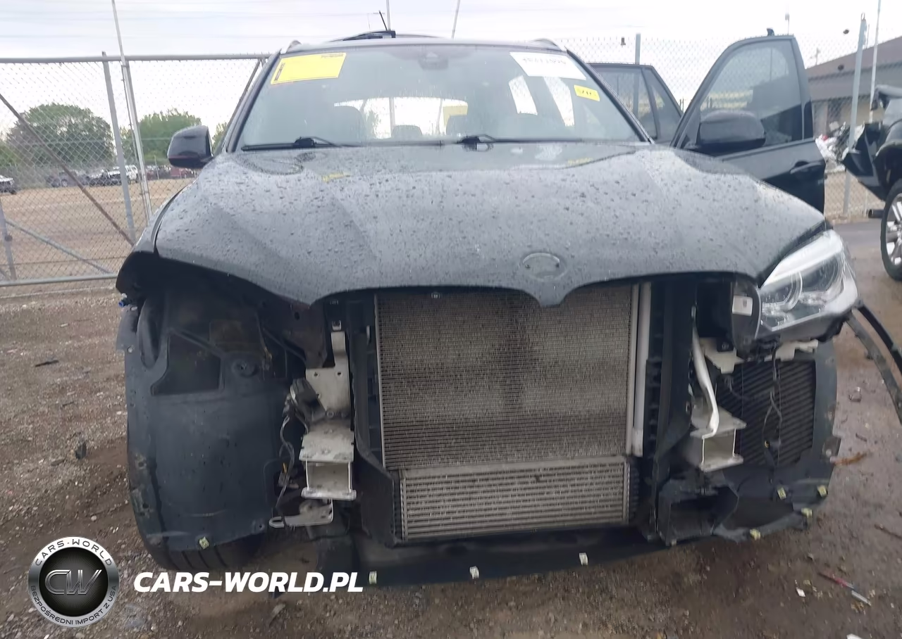 2017 BMW X5 xDrive35I VIN:5UXKR0C53H0V67044 - 6