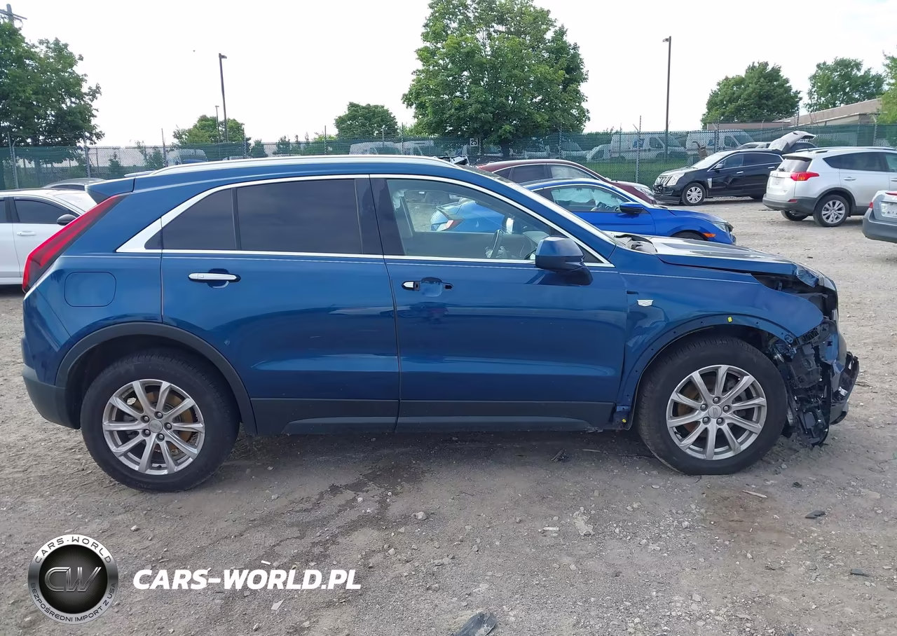 2019 Cadillac Xt4 Luxury VIN:1GYAZAR48KF131421 - 12