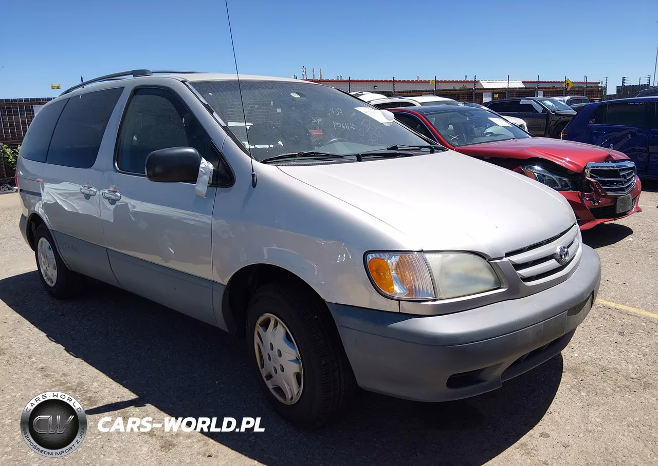 2002 Toyota Sienna Le