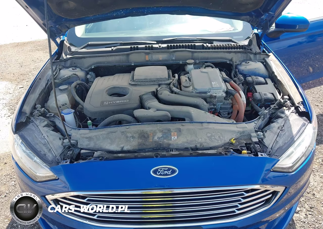 2018 Ford Fusion Hybrid S VIN:3FA6P0UU3JR122989 - 10