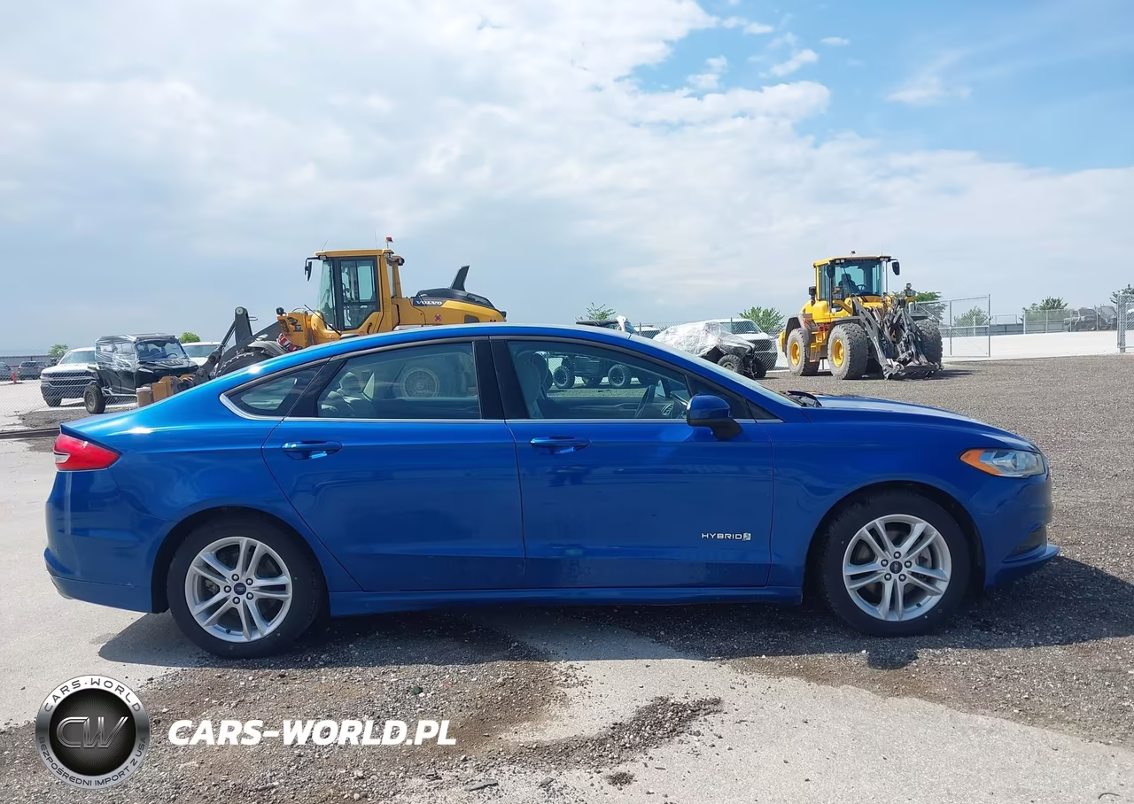 2018 Ford Fusion Hybrid S VIN:3FA6P0UU3JR122989 - 13