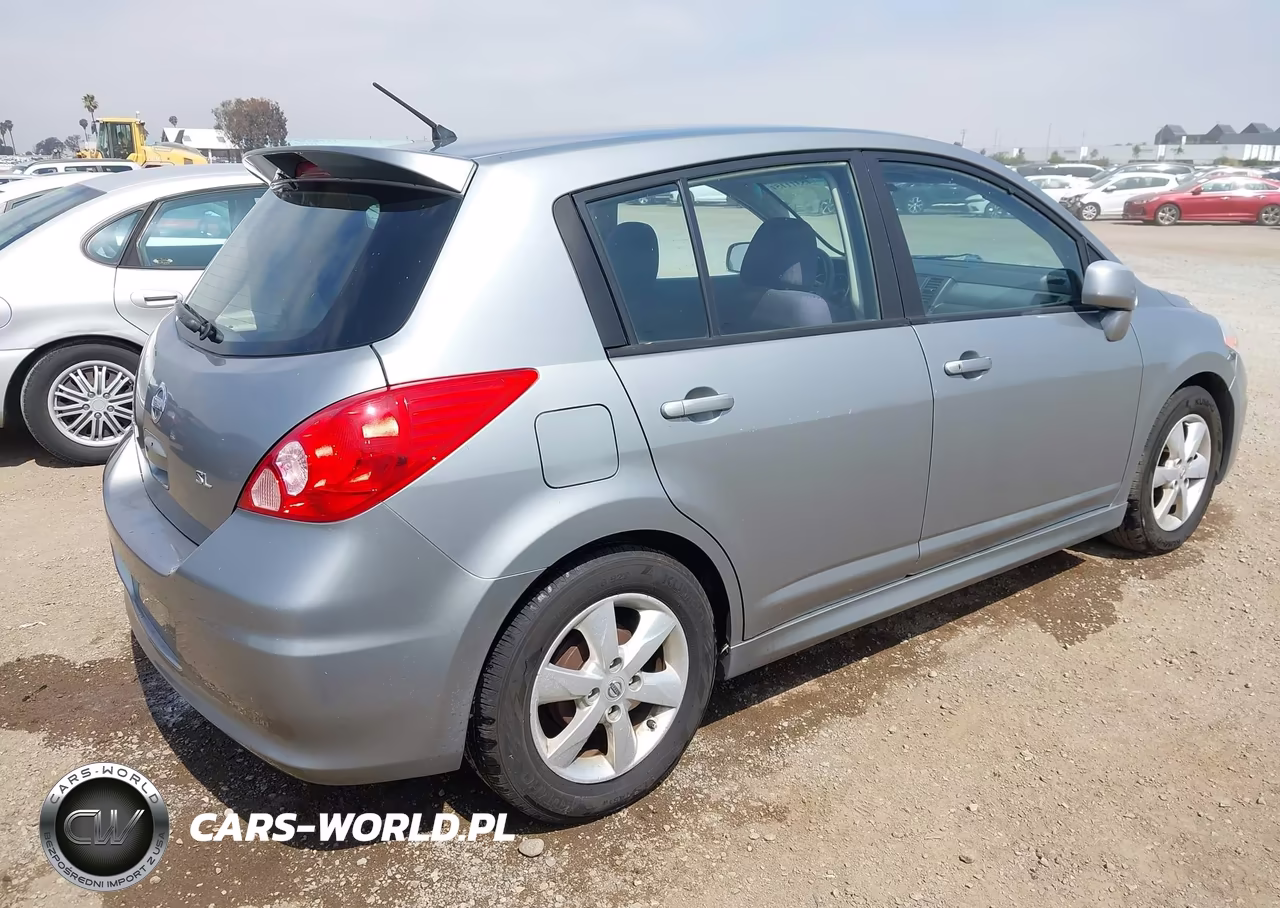 2011 Nissan Versa 1.8Sl VIN:3N1BC1CP3BL367885 - 4