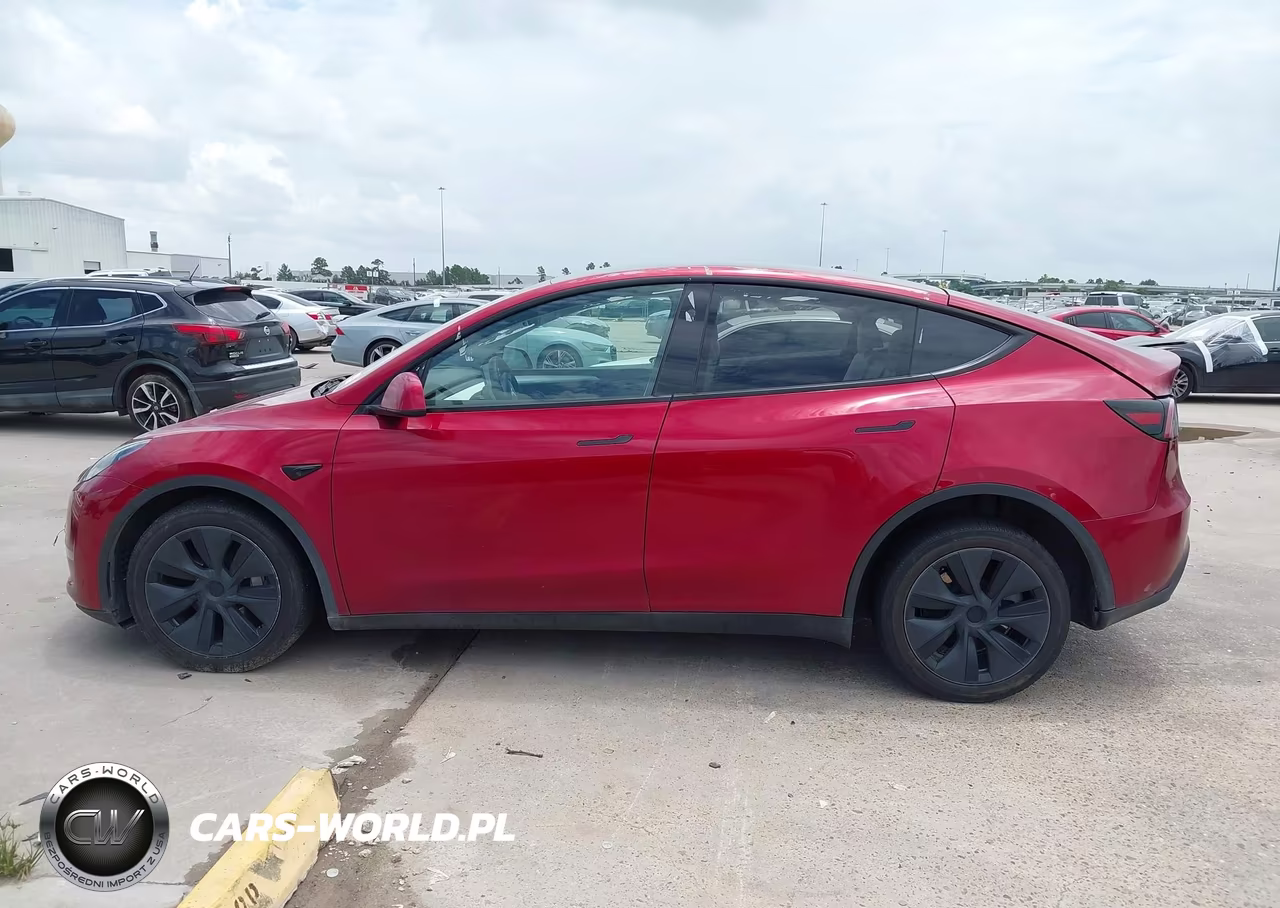 2024 Tesla Model Y Long Range Dual Motor All-Wheel Drive VIN:7SAYGDEE2RA308599 - 14