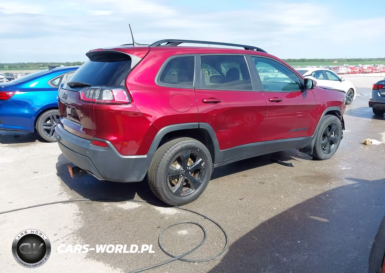 2019 Jeep Cherokee Altitude 4X4 VIN:1C4PJMLX8KD282220 - 4