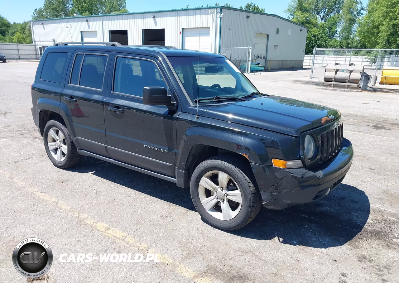2016 Jeep Patriot Latitude – zdjęcie 1 z 19