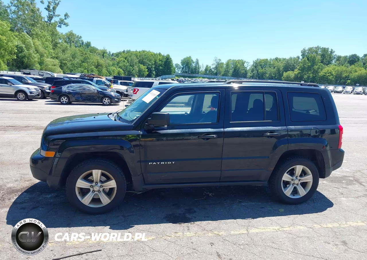 2016 Jeep Patriot Latitude VIN:1C4NJRFB5GD638022 - 14