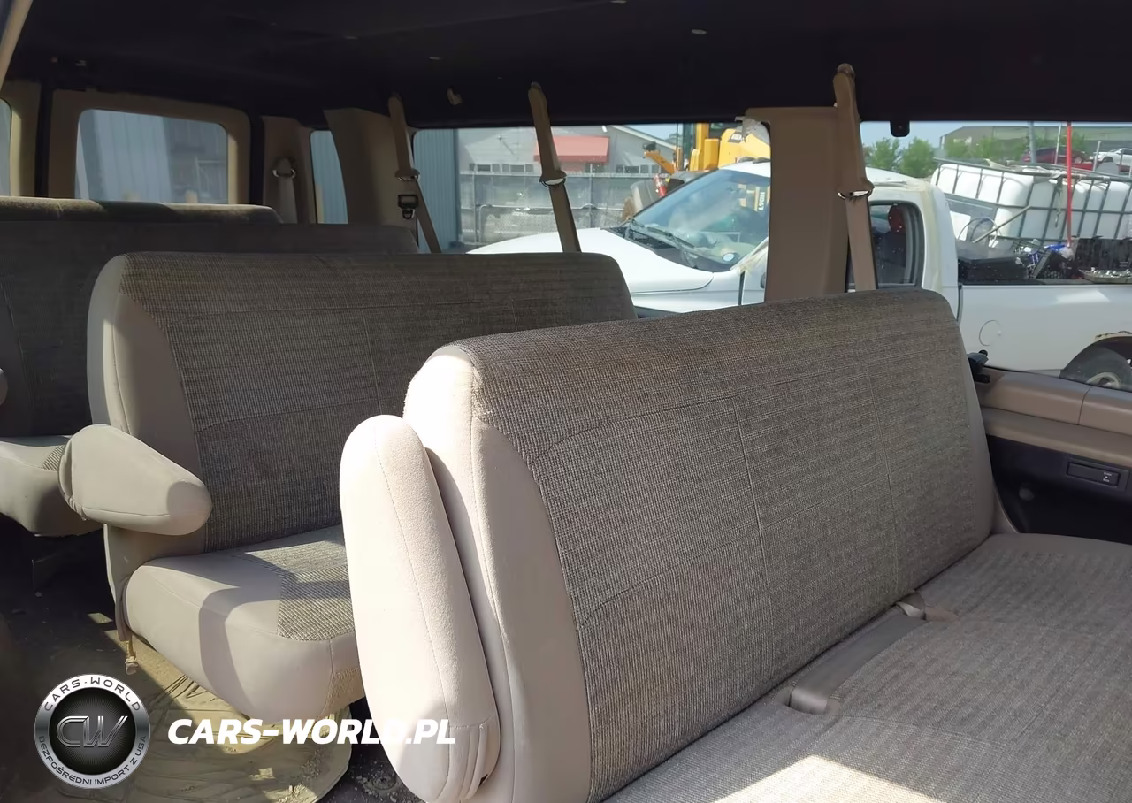 2001 Ford E-350 Super Duty Xl-Xlt VIN:1FBSS31L41HB61018 - 8