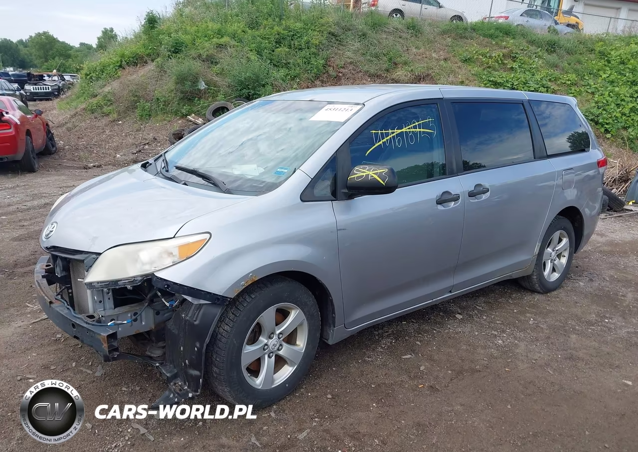 2011 Toyota Sienna VIN:5TDKA3DC4BS001938 - 2