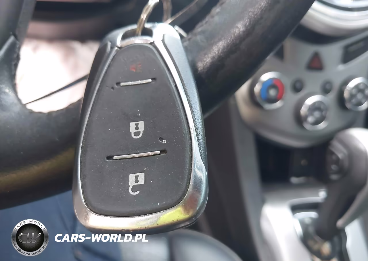 2020 Chevrolet Sonic VIN:1G1JF5SB0L4115881 - 11