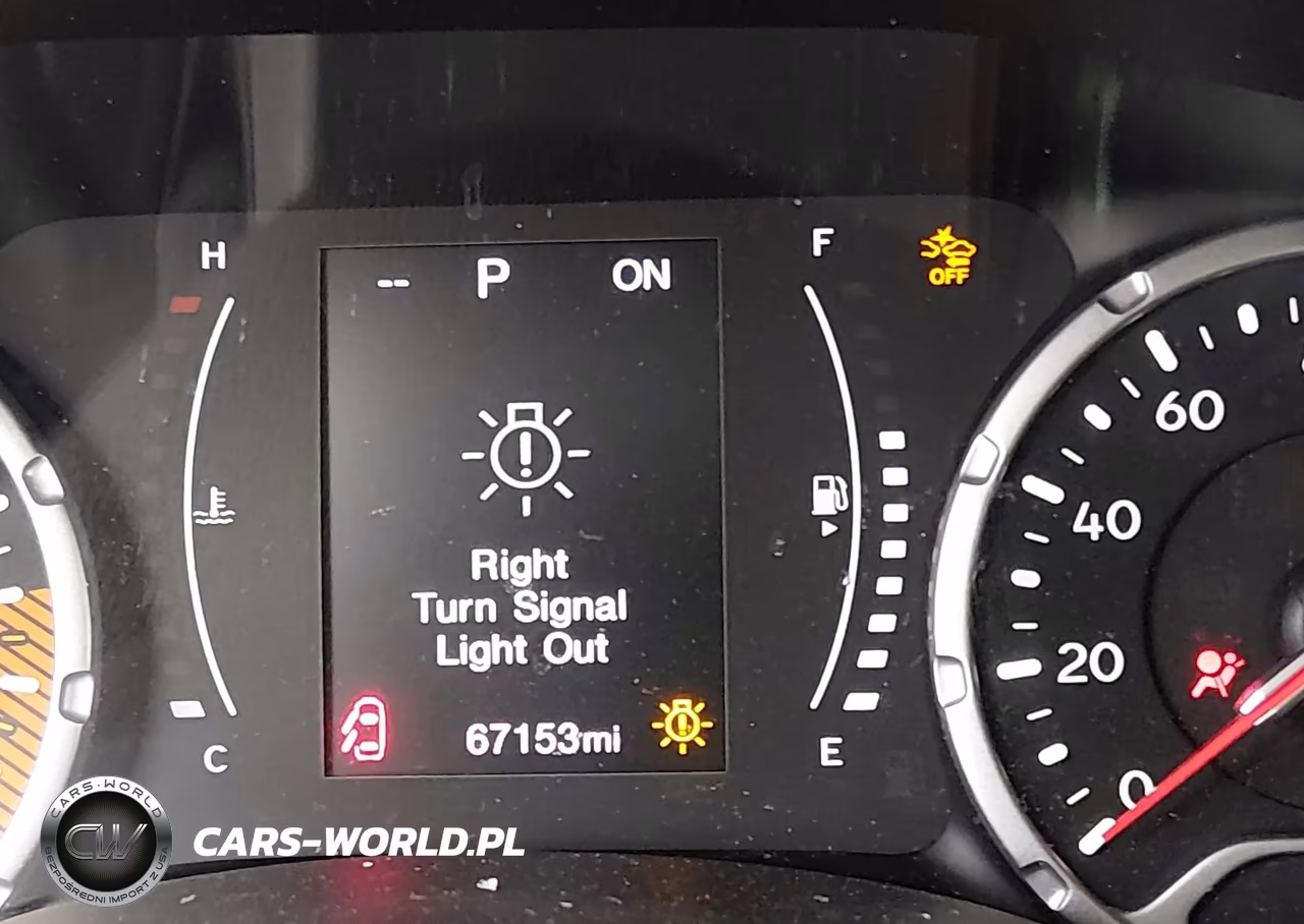2023 Jeep Renegade Latitude 4X4 VIN:ZACNJDB17PPP63523 - 15