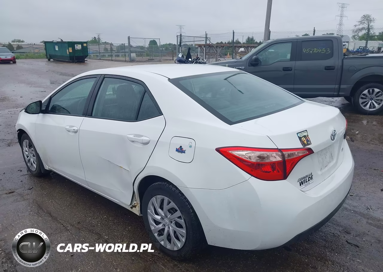2019 Toyota Corolla Le VIN:2T1BURHE9KC210445 - 3