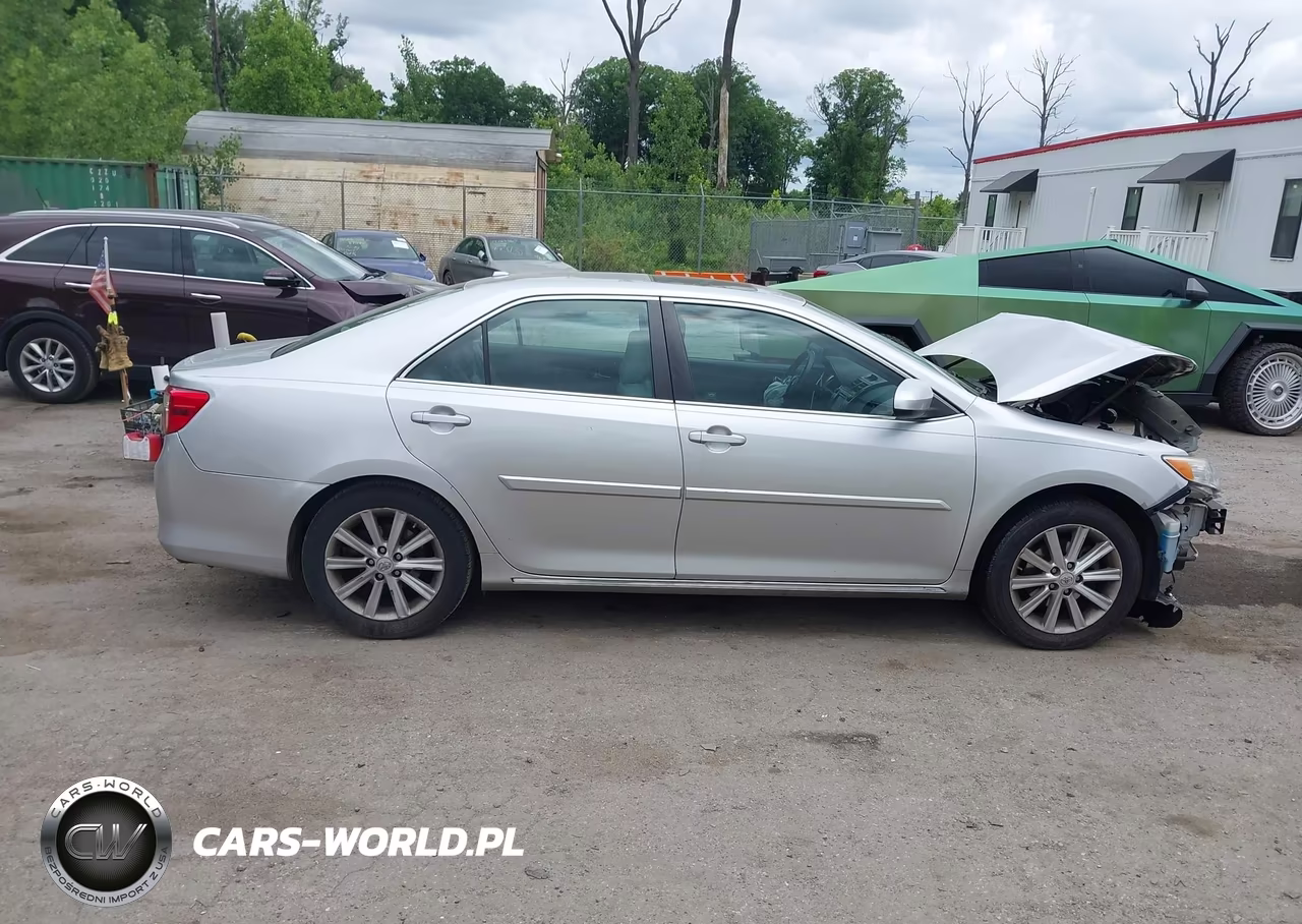 2012 Toyota Camry Xle VIN:4T4BF1FK4CR264195 - 13