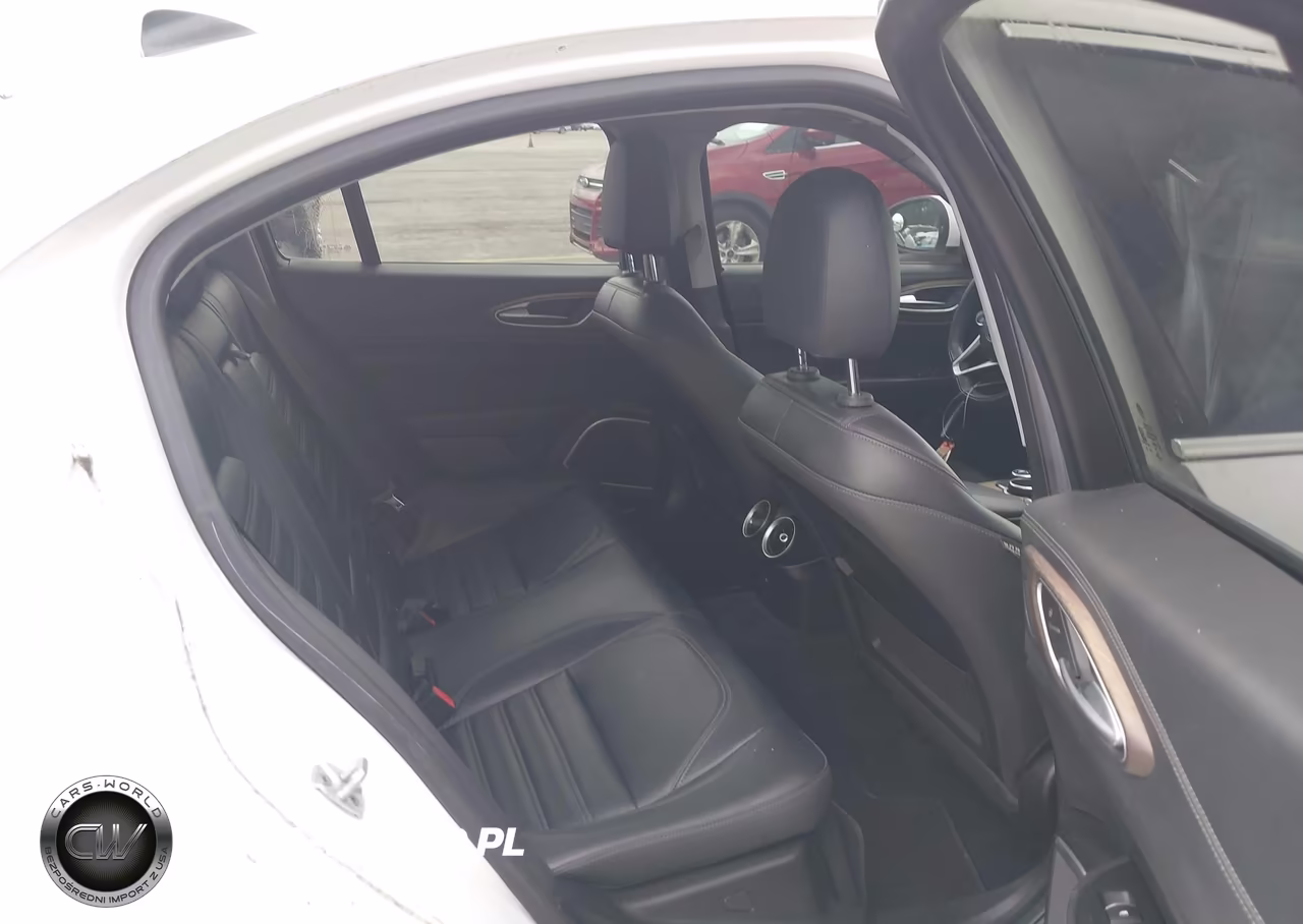 2017 Alfa Romeo Giulia Ti Rwd VIN:ZARFAECN9H7536501 - 8