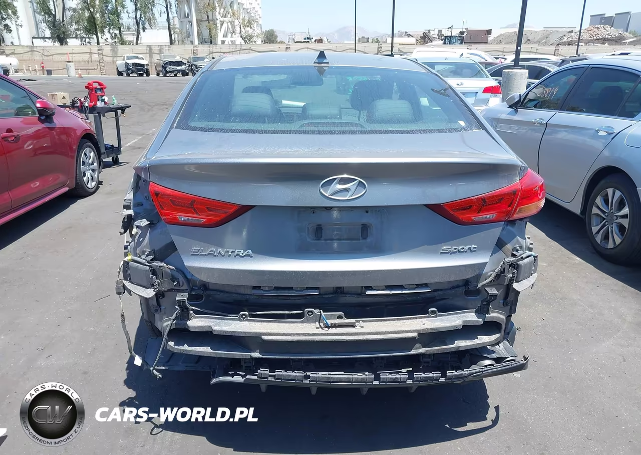 2018 Hyundai Elantra Sport VIN:KMHD04LB8JU535508 - 17