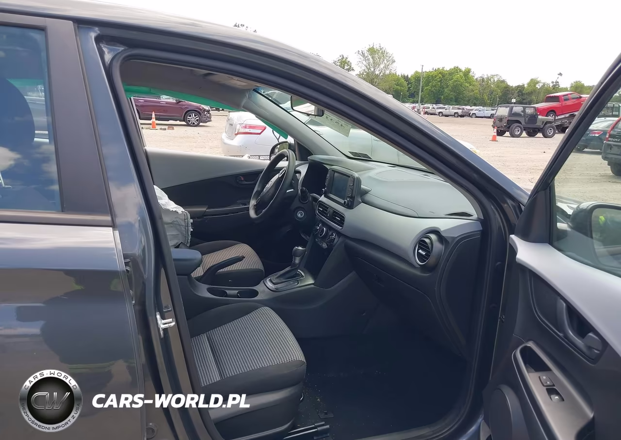 2019 Hyundai Kona Se VIN:KM8K12AA8KU339945 - 5