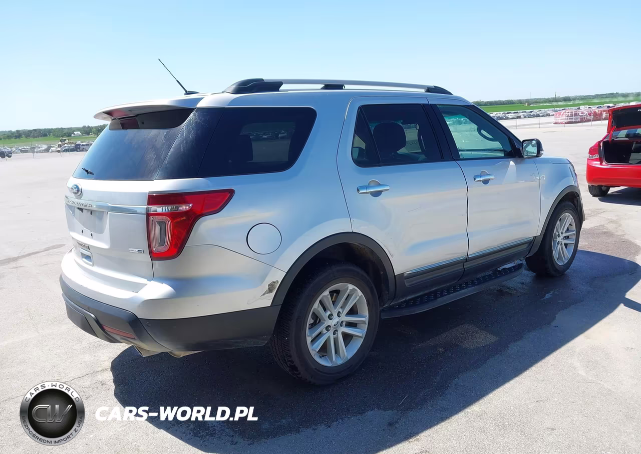 2014 Ford Explorer Xlt VIN:1FM5K8D83EGA22907 - 4