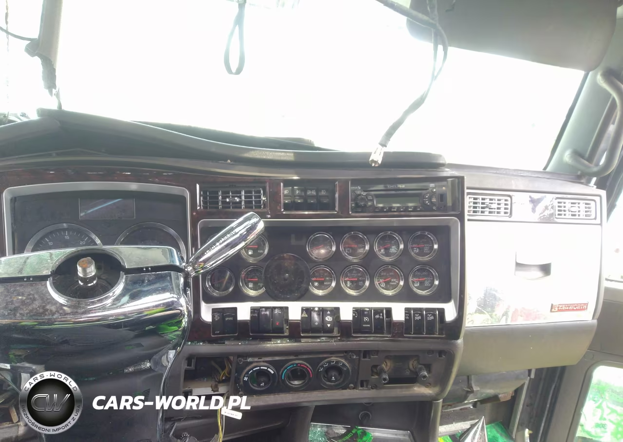 2010 Kenworth Construction W900 VIN:1XKWD49X8AJ944926 - 12
