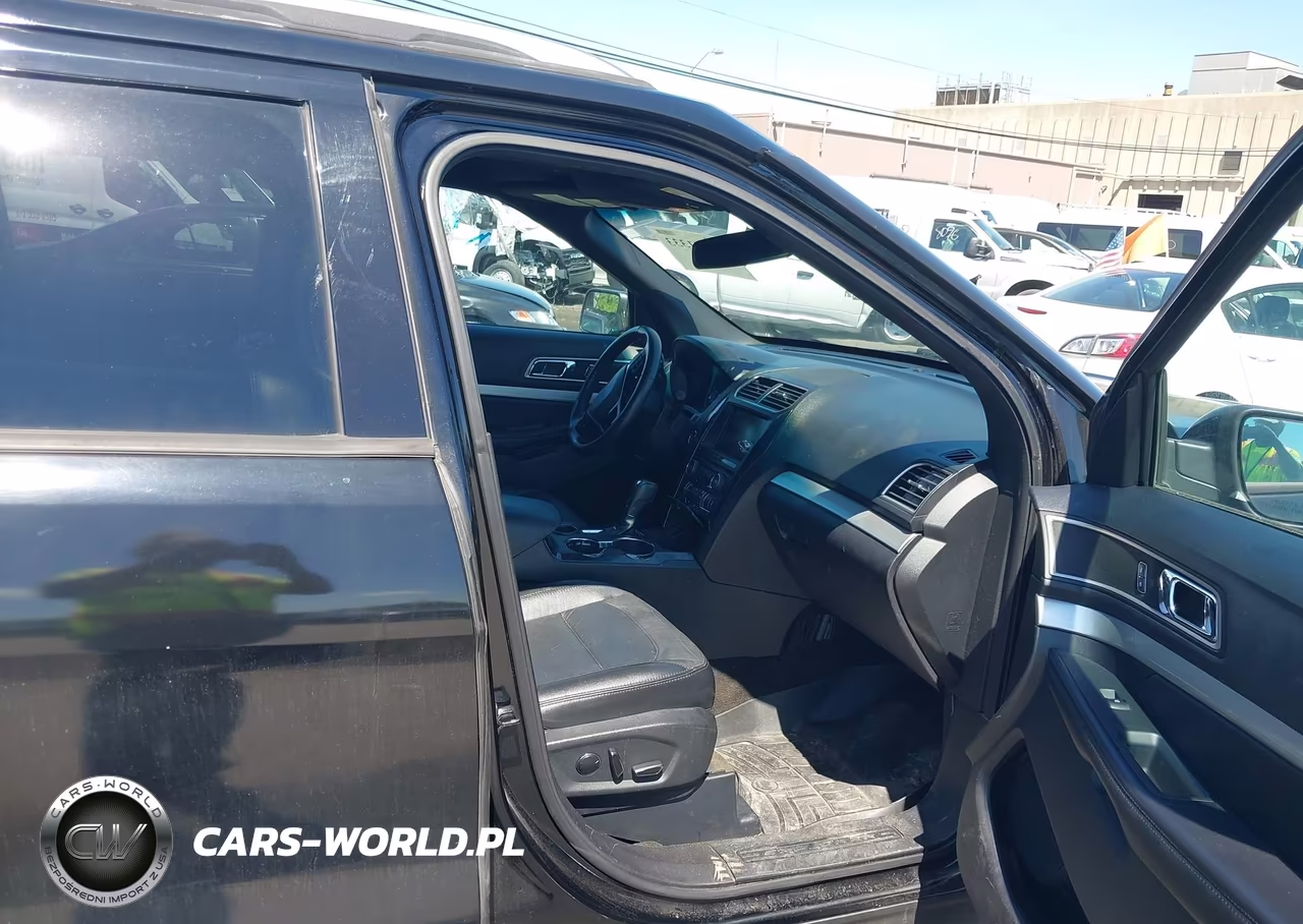 2016 Ford Explorer Xlt VIN:1FM5K7D83GGB41263 - 5