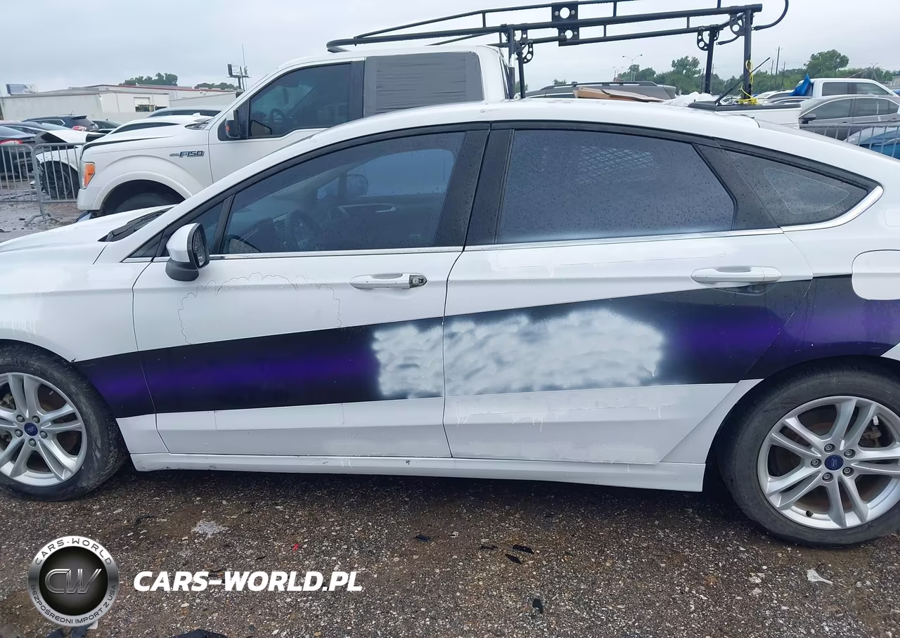 2018 Ford Fusion Hybrid S VIN:3FA6P0UU0JR203402 - 14