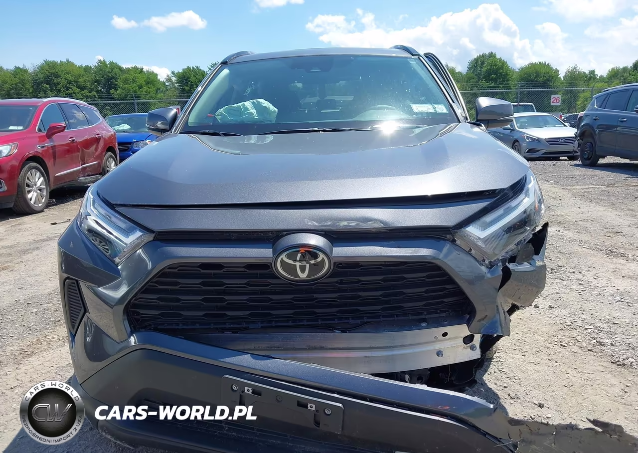 2024 Toyota Rav4 Xle VIN:2T3P1RFV1RC489098 - 12