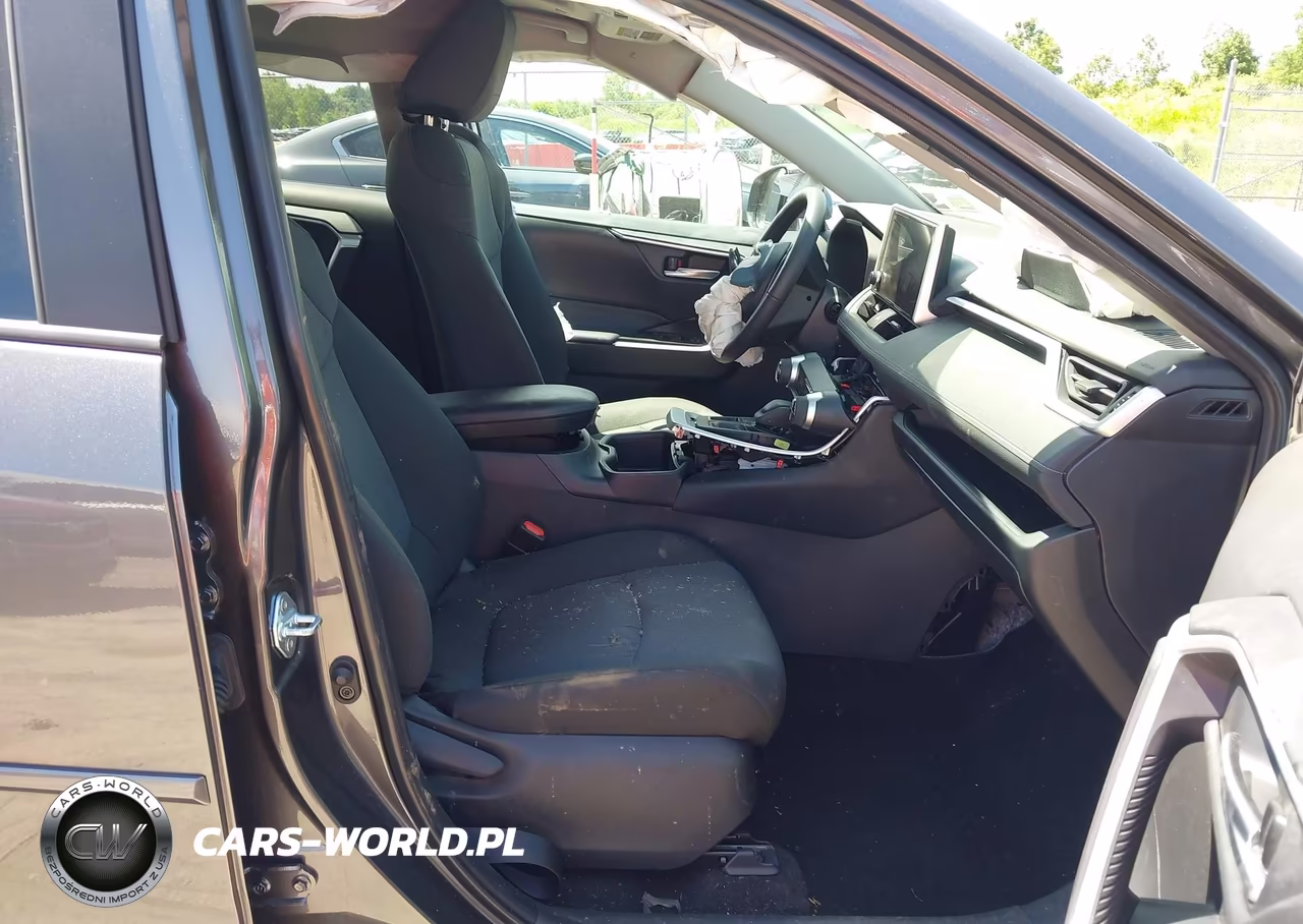 2024 Toyota Rav4 Xle VIN:2T3P1RFV1RC489098 - 5