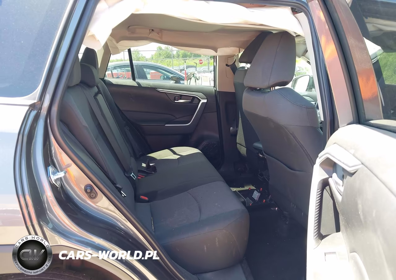 2024 Toyota Rav4 Xle VIN:2T3P1RFV1RC489098 - 8