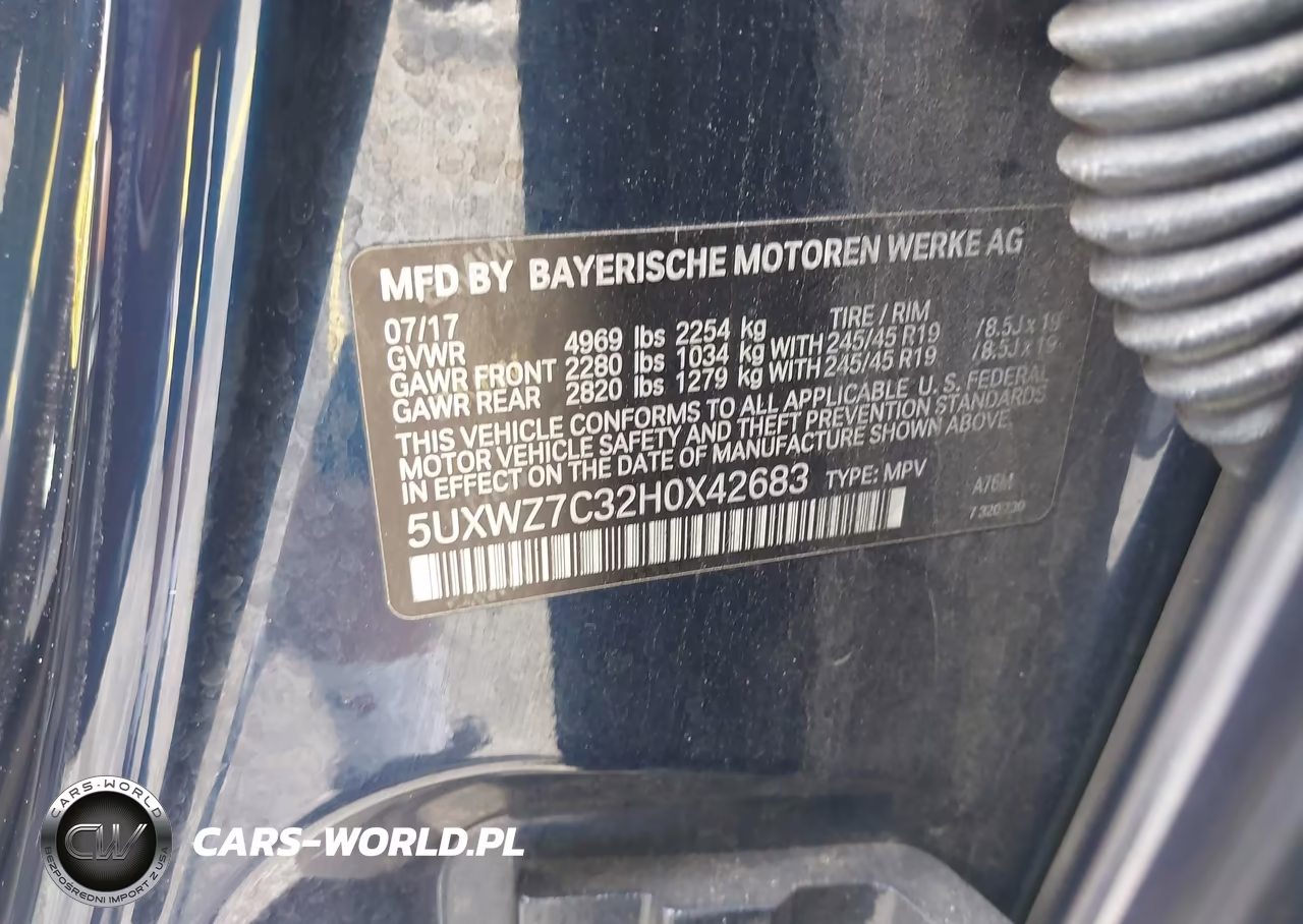 2017 BMW X3 Sdrive28I VIN:5UXWZ7C32H0X42683 - 9